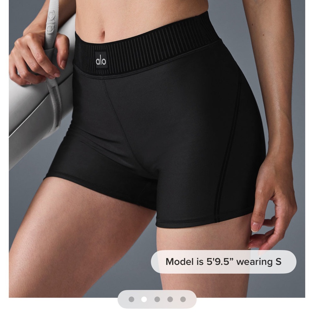 ALO Yoga 5" Airlift Energy Short - Black